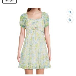 Madden NYC Juniors’ Smocked Waist Dress with Cut Out size  Large (11-13) NWT